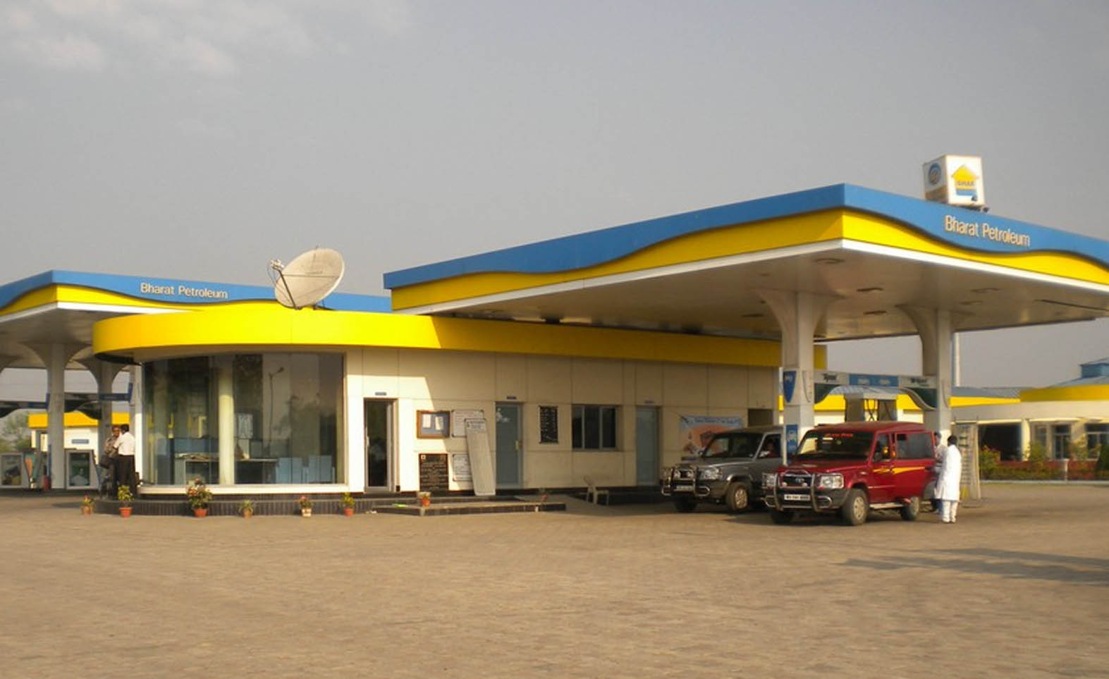 BP, Reliance to set up 5,500 petrol pumps Economic Diplomacy